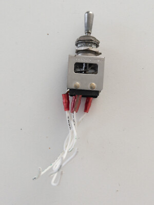 Microswitch 31AT45 Kippschalter Mom-Aus-Mom -Toggle switch MOM-Off-MOM (6)