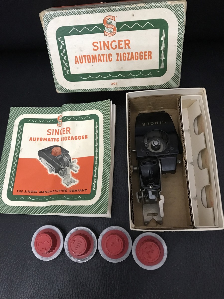 Vintage Singer Automatic Zigzagger # 160985 & 160986 . And