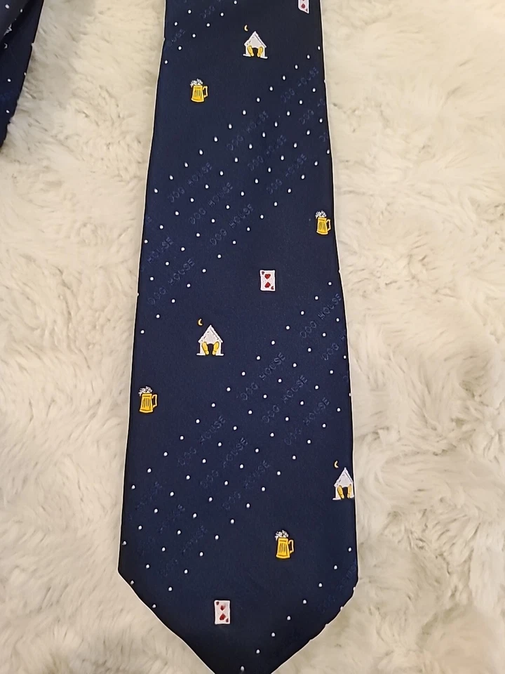 Corbata vintage inglesa tienda deportiva peek a boo rubia pin-up bikini niña años 60 70 Foto 2 de 4