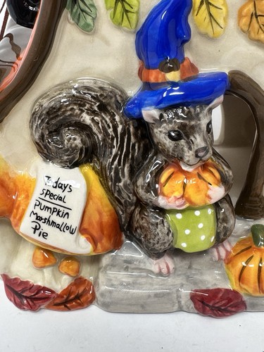 Blue Sky Clayworks Mama Squirrels Pie Shop Candle House, Blue Sky Fall, NWT, NEW - Picture 3 of 13