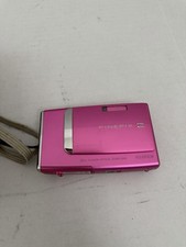 Fuji Finepix Z10fd Digital Camera Powers on Screen is Distorted PARTS ONLY