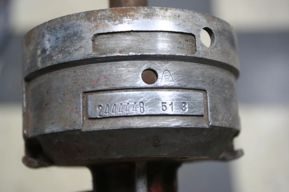 Dodge D100 D200 1967 V-8 distribuidor original #24448 piezas eje carcasa pesos Foto 2 de 4