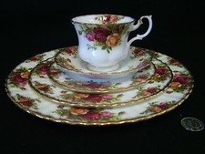 ROYAL ALBERT OLD COUNTRY ROSES 5 PIECE PLACE SETTING DINNER SALAD BNB C/S