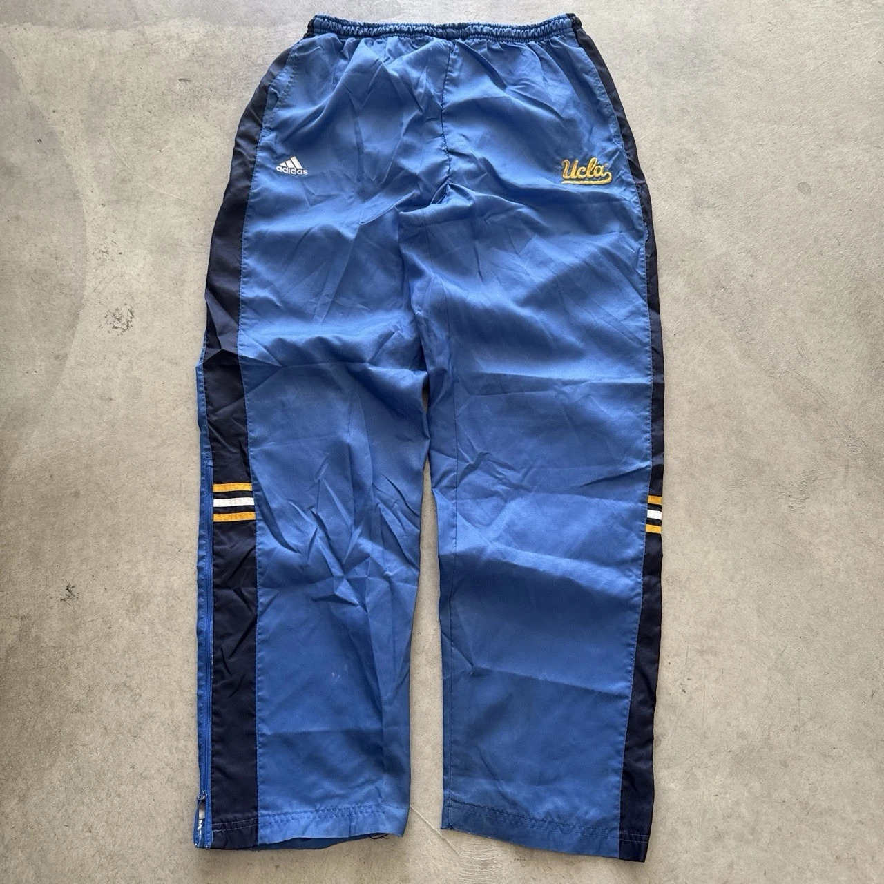 Vintage 90s Adidas UCLA Bruins Embroidered College Blue Baggy Track Pants 30x33