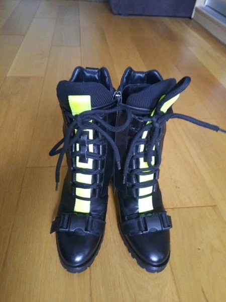 Women Barracuda Ankle Boots Black Leather 38