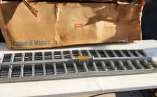 81-82 Chevy C10 Truck Blazer Suburban Nos Silver Grille Oem Gm 14021296