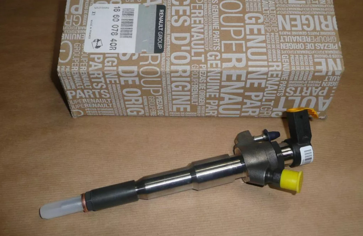 Injecteur 2.3 dCi 166007840R pour réparation moteur Renault Master III