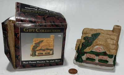 Gift Collection Hand Painted Porcelain Tea Light House Small Town