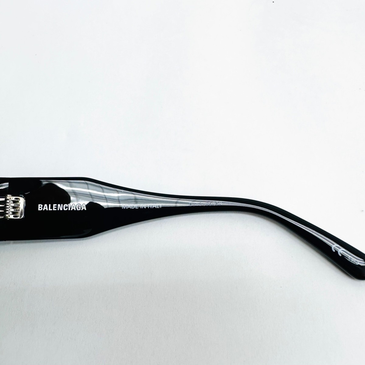 BALENCIAGA ブラックメガネケース付きレイデス/メンスokay BALENCIAGA EXTREME Line Cat 0177 Black Unisex Logo Mask Sunglasses