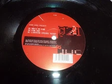 6400 crew present - TONY & ONIONZ - How's ya Vibe - 2000 UK 3-track 12" Single