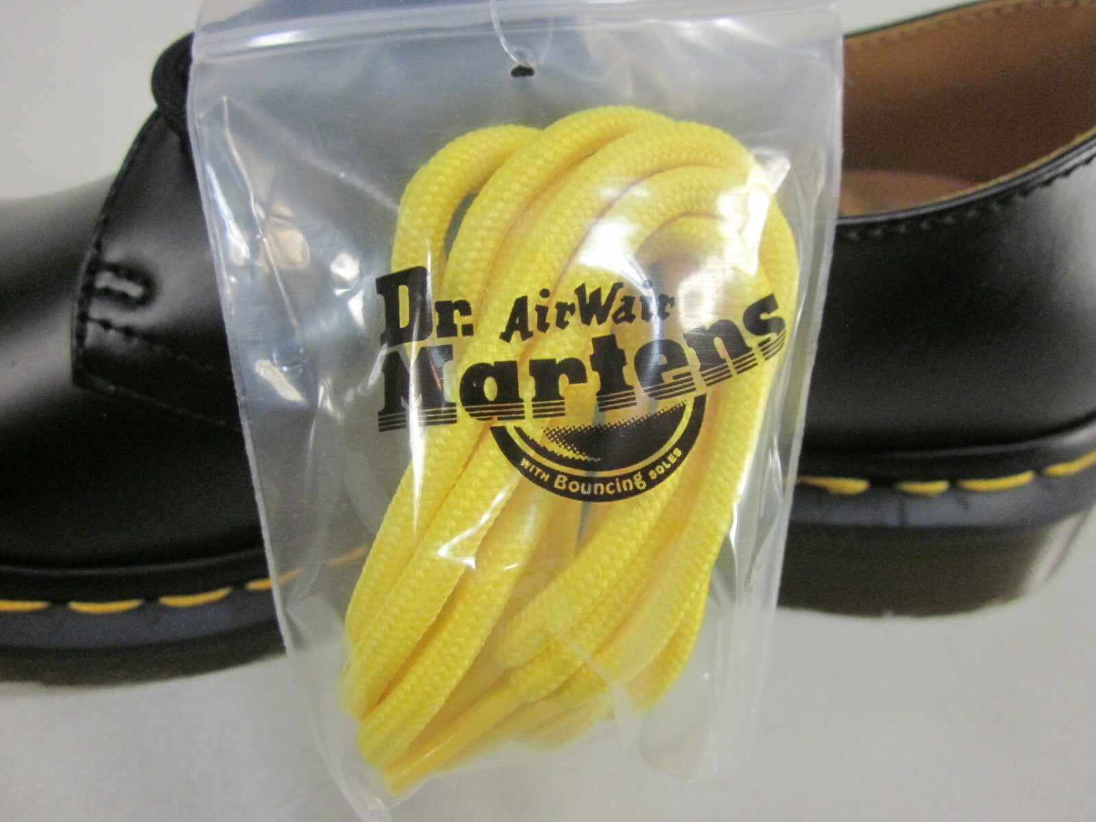 dr martens airwair 1461