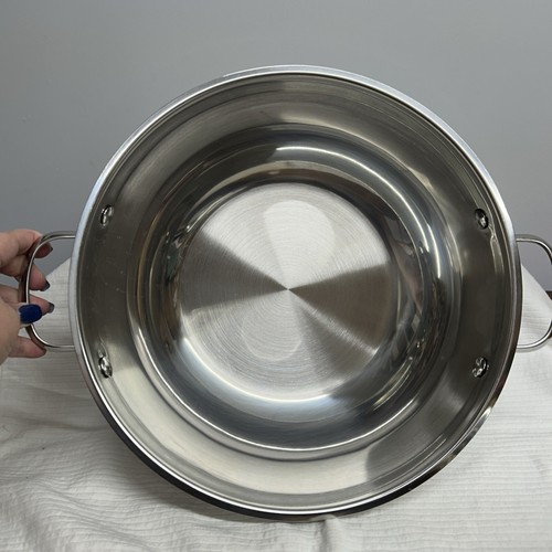 3 Pcs Wolfgang Puck 12” Stir Fry Bistro Col, 12” Braising Bistro Sig Col Lid - Picture 2 of 9