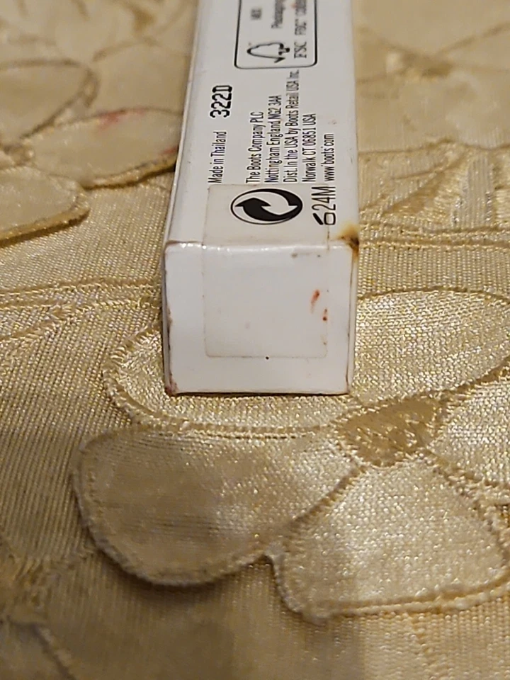 Botas-Botánica-Bálsamo Labial Tintado con Rosa Mosqueta-#030 Guayaba Transparente-.12oz - ¡Nuevo/EN CAJA! Foto 3 de 4