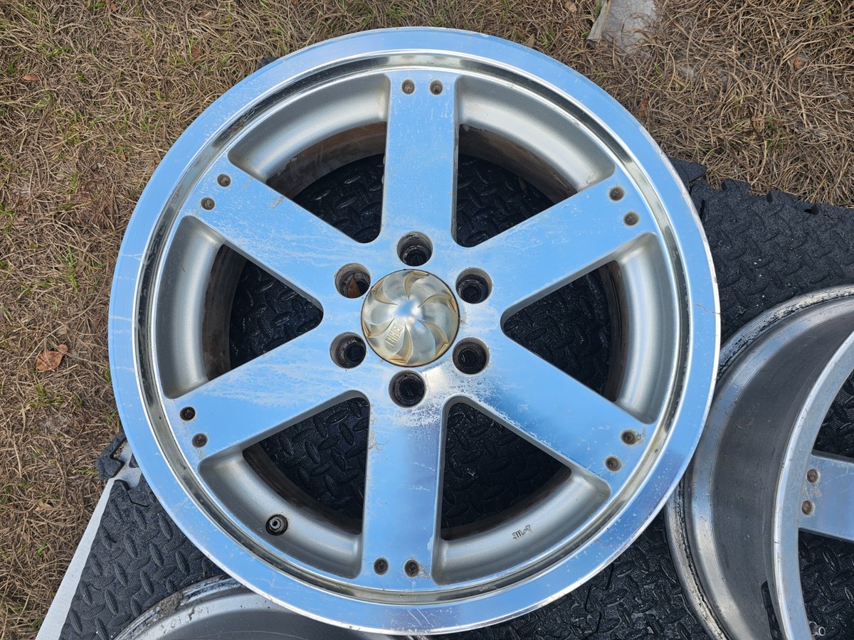 s-l1200.jpg s-l1200.jpg