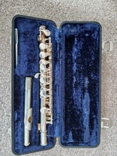 Bundy Piccolo Flute From with Case In Good Condition Made In USA