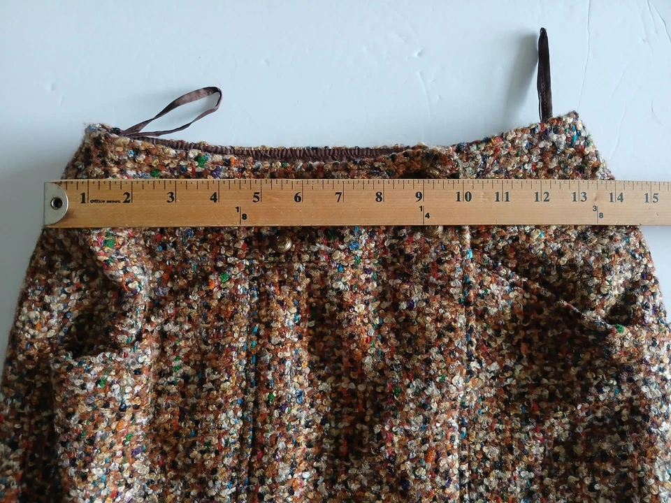 Chanel Skirt Womens 40 Wool Tweed Multicolor Pockets Buttons France Boutique - Image 3 of 4