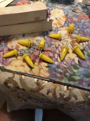 CORN ON THE COB HOLDERS-  lot of 10 holders With Boxes Yellow Ears Of Corn