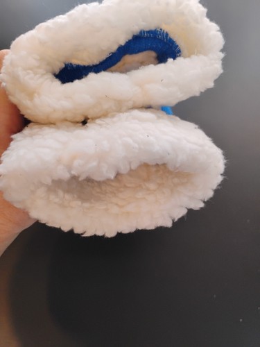 Peanuts Snoopy Sherpa Lined Warm Sock Slip Resistant Sole Blue New - Picture 4 of 8