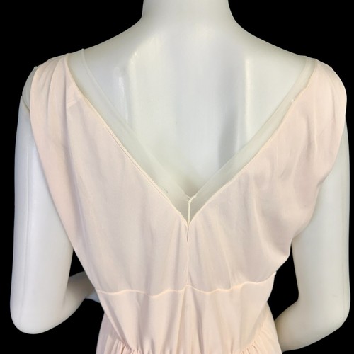 VTG. Goddess Blush Pink Plunge Neck Silky Nylon Chiffon Nightgown w Lace Bust 36 - Picture 5 of 12