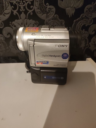 Digitale Video Kamera Sony DCR-PC110E