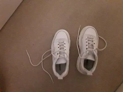 windsor smith lupe white