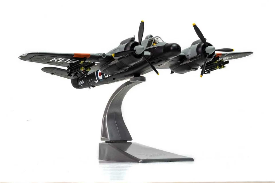 Corgi AA28602 Bristol Beaufighter TF-10 RD805 OPERATION FIREDOG 1949 Ltd Edition - Image 4 of 4
