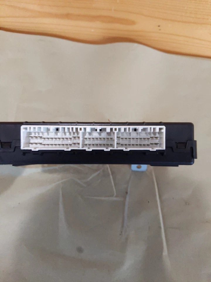 Hyundai Elantra GT 2016 2017 módulo de control de carrocería BCU BCM 95400-A5585 OEM 16 17 Foto 3 de 4