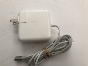 Original Genuine 2009-2010 Apple MacBook Air 45W Magsafe 1 Power Adapter A1244