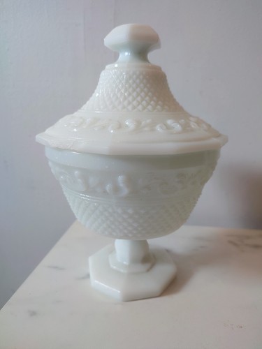 BONBONNIERE DRAGEOIR en