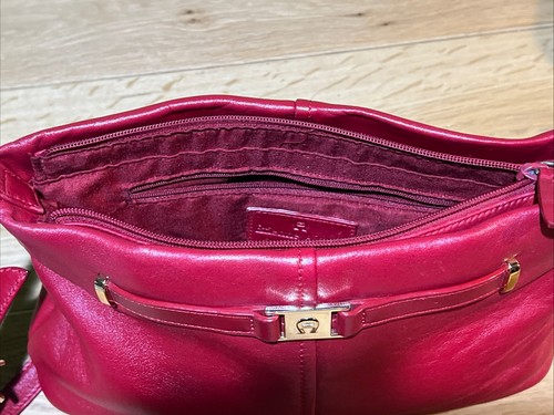 Etienne Aigner Schultertasche rot Leder strukturiert - Bild 7 von 23