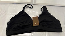 INLYRIC IB021 Wireless Sports Bra, Black Soli...