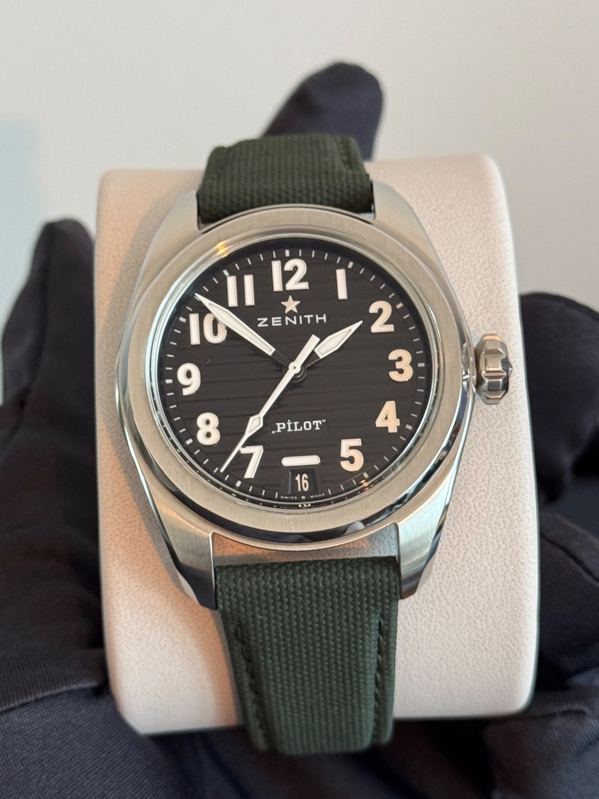 Zenith Pilot Automatic (CURRENT MODEL) - RRP £7,1… - image 9