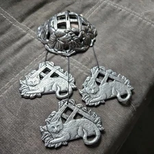 Vintage Pewter Carson Wind Chime Cat & Flowers