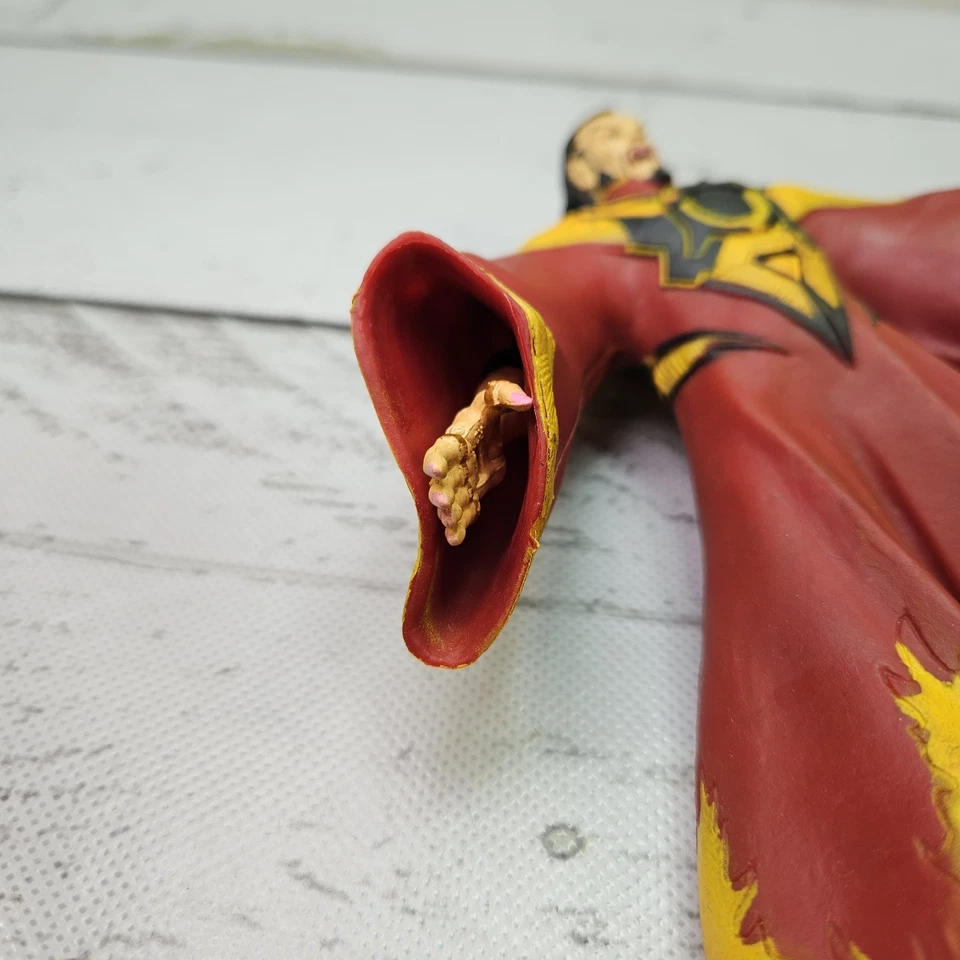 Figura de acción suelta ToyBiz Marvel Legends Face Off The Mandarin 2006 6" Foto 3 de 4