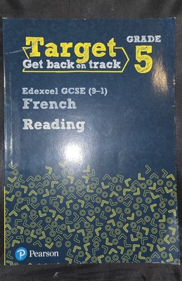 Pearson Edexcel  GCSE French Reading Revision Book
