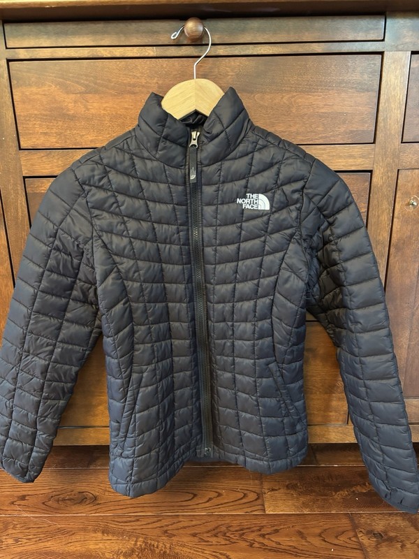 The North Face Girls Black Quilted Full Zip Jacket M 10/12 Nylon Fall/Winter