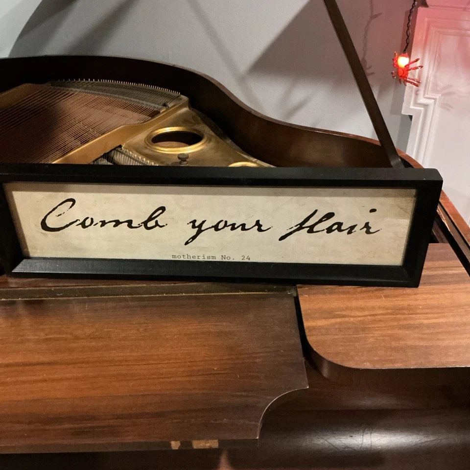 Pottery Barn 2 Motherism 儿童浴室装饰标志洗手梳头发 — 第 3/4 张图片