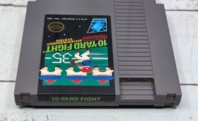 10-Yard Fight NES Nintendo Black Box Series Original Boxed - Authentic REV-A