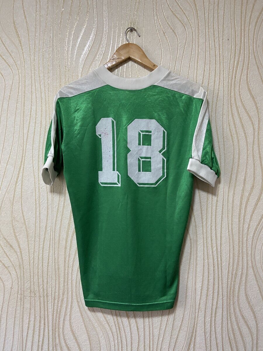 PUMA 90s FOOTBALL SHIRT SOCCER JERSEY sz M MEN GREEN | eBay PUMA 90s FOOTBALL SHIRT SOCCER JERSEY sz M MEN GREEN | eBay
