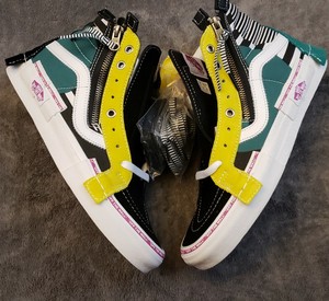 vans preto e amarelo