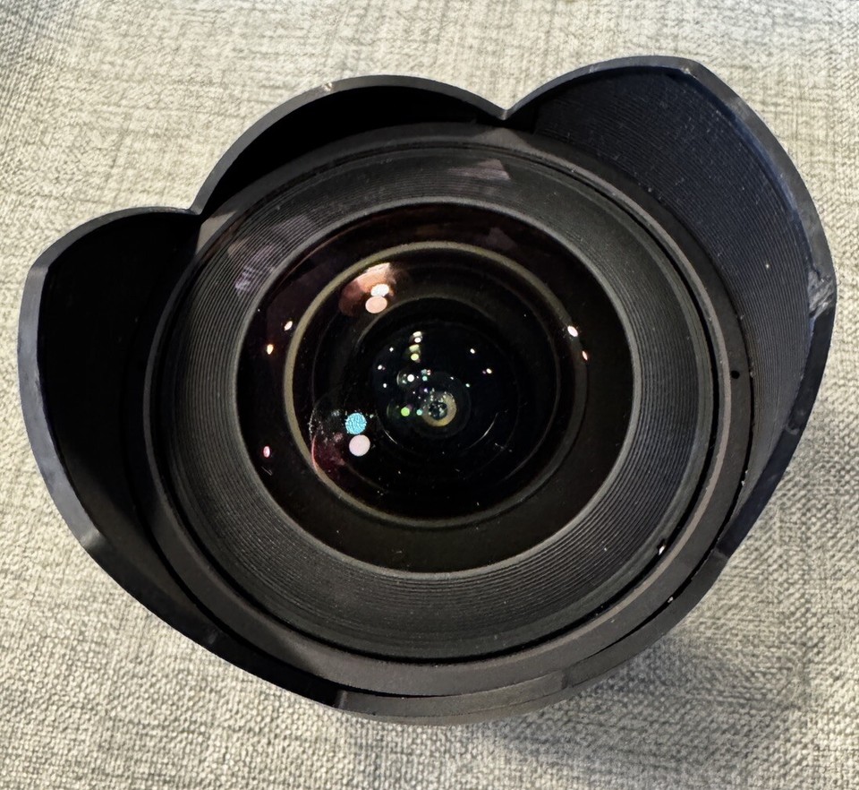 Obiettivo Ultra Grandangolare Rokinon 14mm F/2.8 Per Canon - Ideale Per Paesaggi E Interni