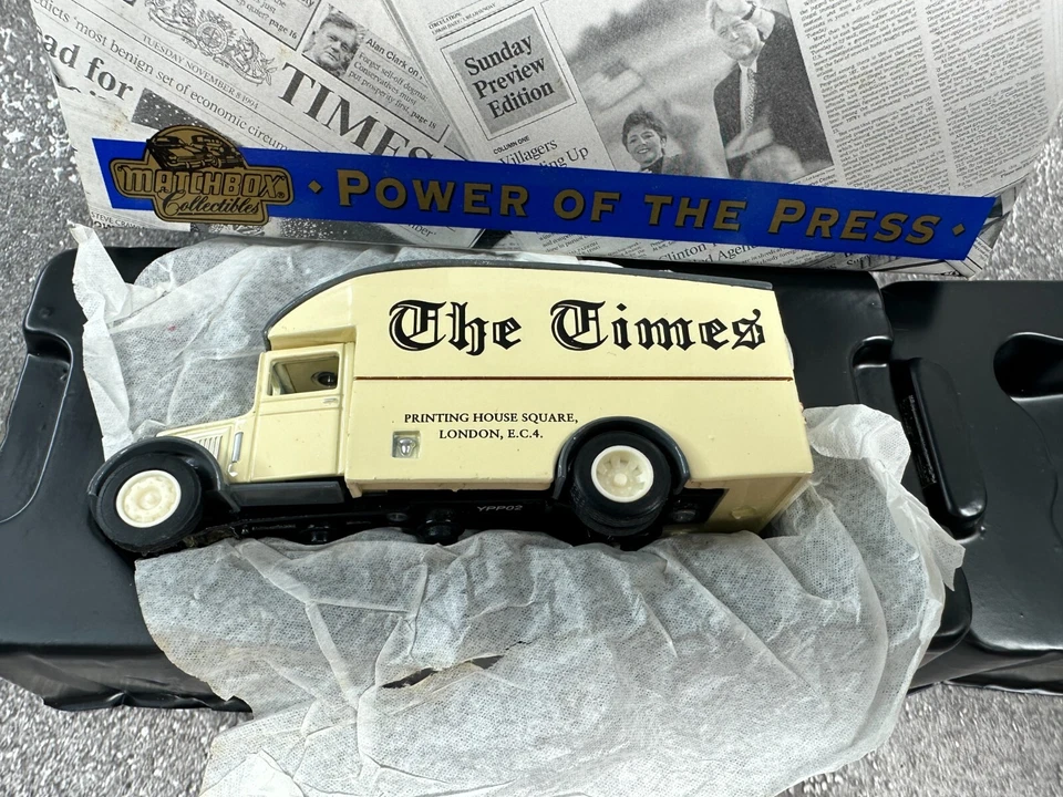 Matchbox Collectables 1:43 Scale Diecast YPP 02 - 1931 Morris Van - London Times - Image 2 of 4