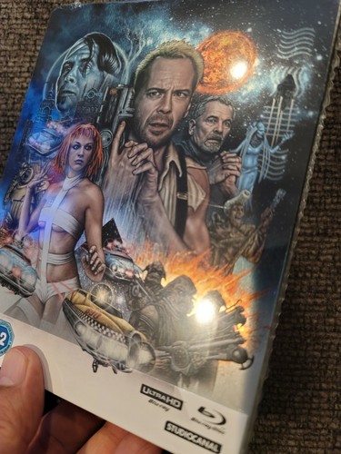 THE FIFTH ELEMENT 4K UHD Blu-ray Steelbook UK Import (Region-Free 4K disc) RARE - Picture 4 of 4