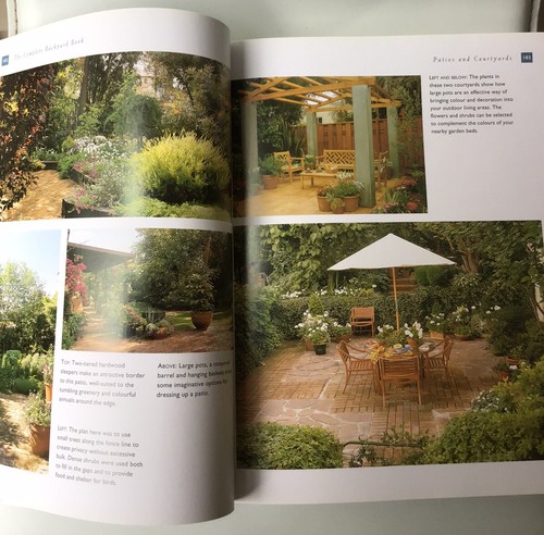 The Complete Aussie Backyard Book Better Homes & Gardens P/B As New Free Post - Picture 5 of 12