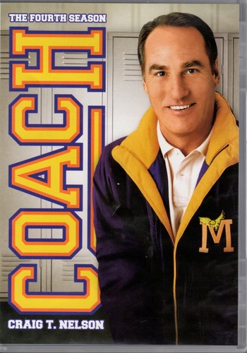 Coach 2011 DVD The Complete Fourth Season Universal Studios 3 Disc Set EUC - Imagen 3 de 5