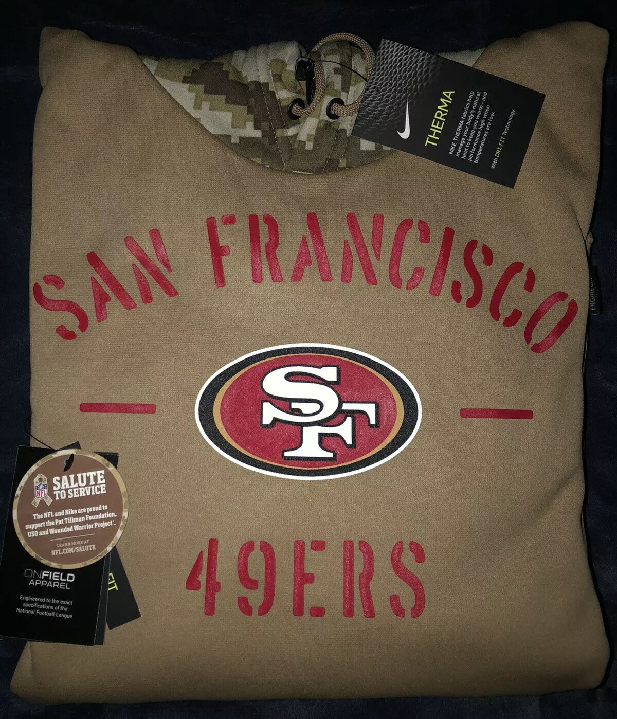 men's san francisco 49ers nike tan 2019 salute to service sideline therma pullover hoodie