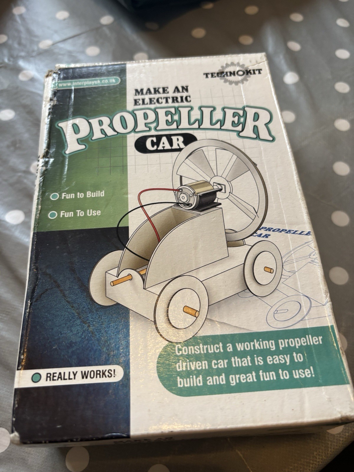 Metal An Electric Propeller Car
