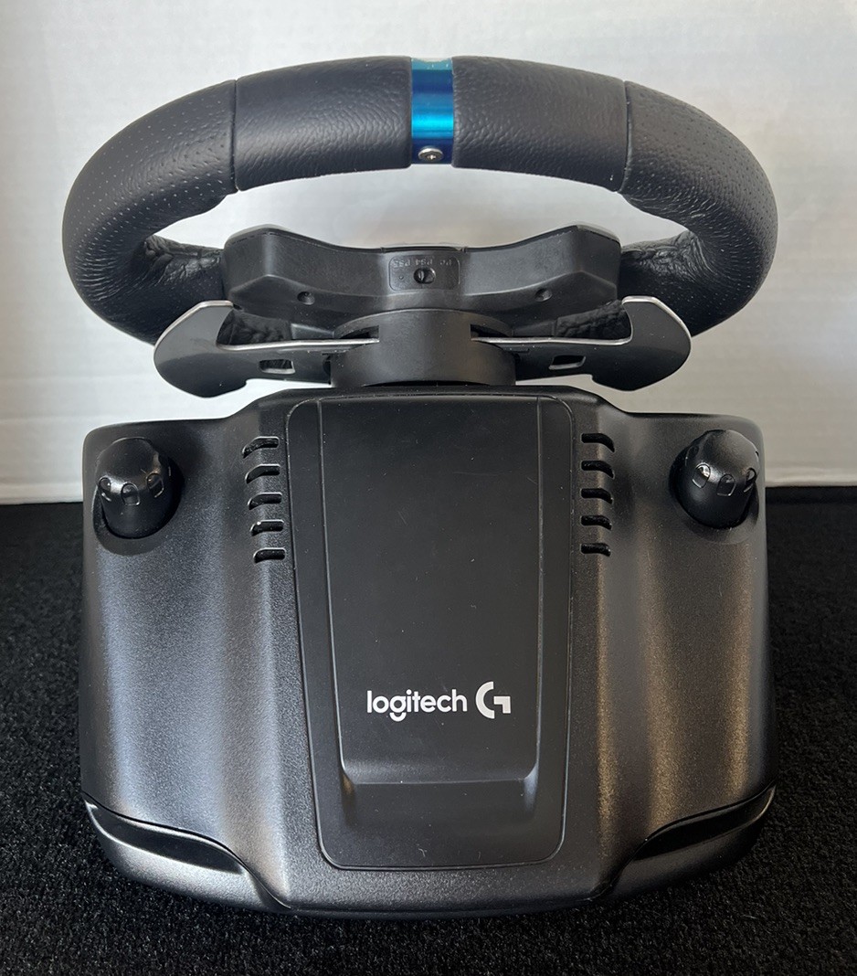 Logitech G29 Driving Force Racing Wheel and Pedals Driving Sim