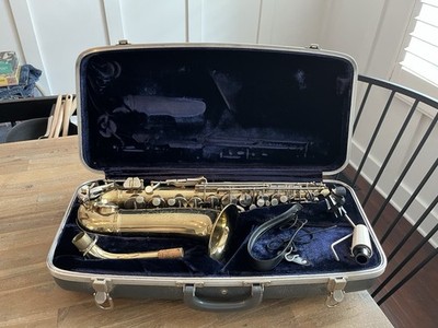 Vintage 1960 s Conn USA Shooting Star Alto Saxophone Sax W/ Original Case