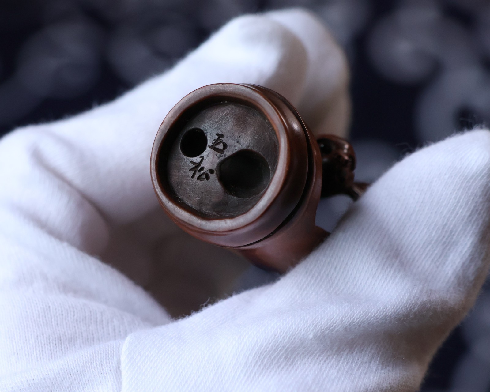 Japanese Wooden Bat Shaped as Tea Scoop Netsuke 3.1inch Inro Ojime Figurine